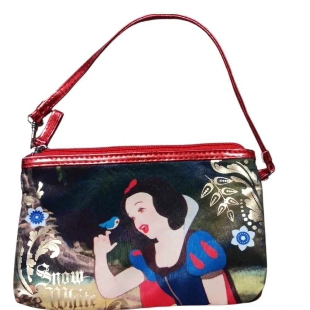 London SoHo New York Disney Snow White Wristlet!